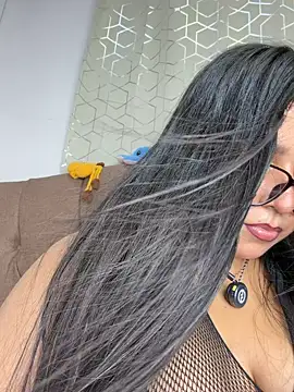 virginbrunette99 online show from 06-17-26, 05:51