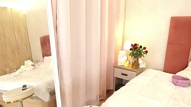 DaliaCruz online show from 05-02-26, 04:01