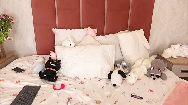 DaliaCruz online show from 04-10-26, 06:04