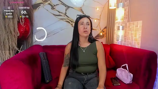 Bella williamss  online show from 06-09-26, 07:48
