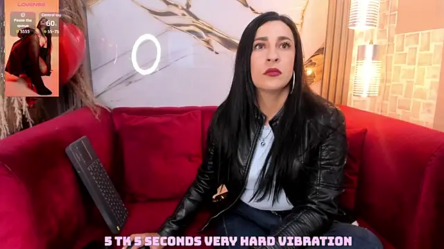 Bella williamss  online show from 12-20-25, 07:50