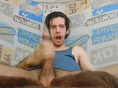 blondetwink online show from 04-13-26, 06:12