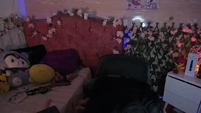 Minami Nakamura online show from 09-11-25, 04:56