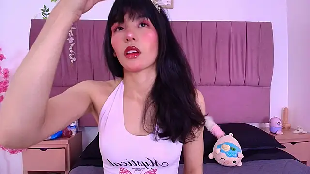 nathalya summer online show from 11-12-25, 09:18