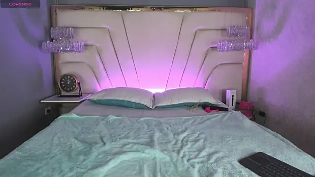 nathalya summer online show from 04-07-26, 09:49