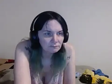 Hotmodel1984 online show from 03-24-26, 06:08