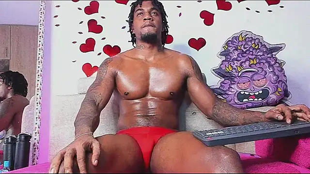 LOGAN DRAKE online show from 07-04-26, 10:03