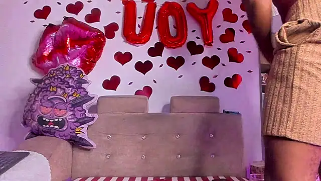 LOGAN DRAKE online show from 02-28-26, 11:04