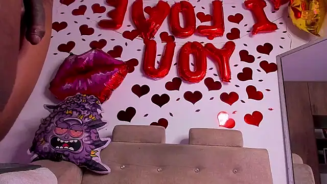 LOGAN DRAKE online show from 02-12-26, 04:34