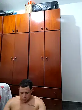 comcoroas online show from 02-06-26, 03:02