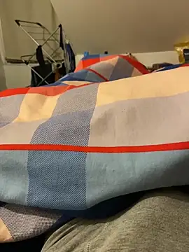 zou 9997 online show from 11-18-25, 03:10