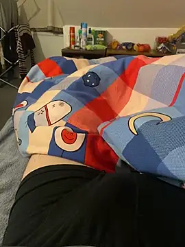 zou 9997 online show from 12-19-25, 02:04