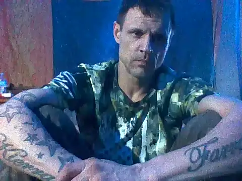 Snapshot of SillyRabbitz chatting on 03-22-25, 05:49 SillyRabbitz online show from 03-22-25, 05:49