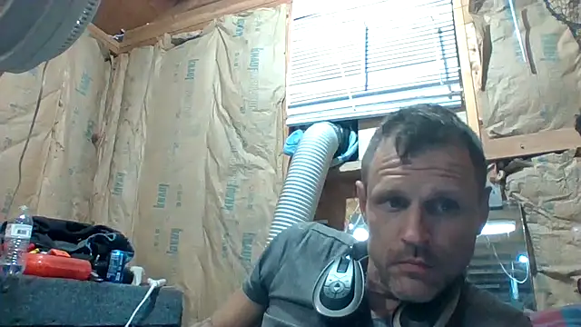 Snapshot of SillyRabbitz chatting on 09-23-25, 04:41 SillyRabbitz online show from 09-23-25, 04:41