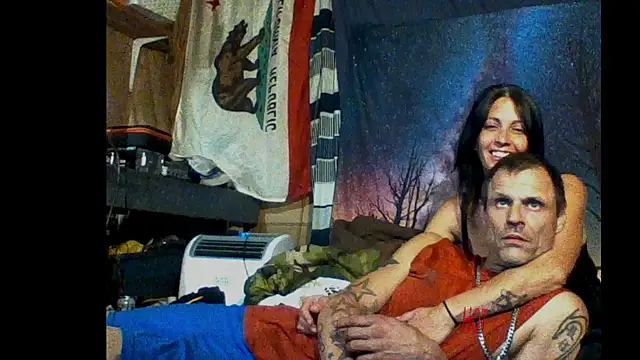 Snapshot of SillyRabbitz chatting on 05-10-26, 02:48 SillyRabbitz online show from 05-10-26, 02:48