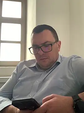 Mike8523 online show from 01-06-26, 07:56