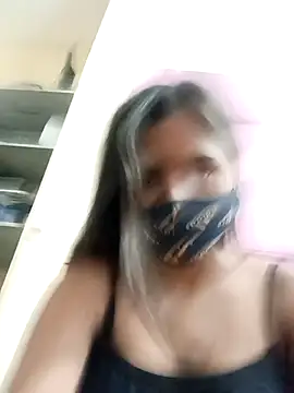 heena-3678 online show from 10-08-25, 12:17