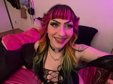 ChrryFoxx online show from 12-14-25, 01:28