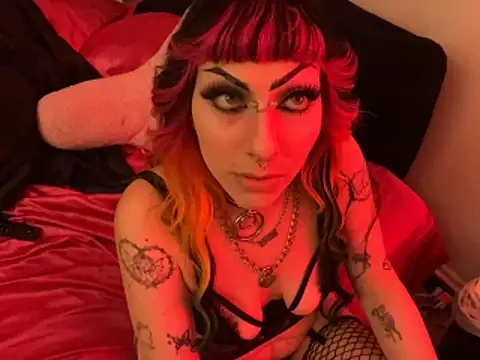 ChrryFoxx online show from 10-25-25, 08:35