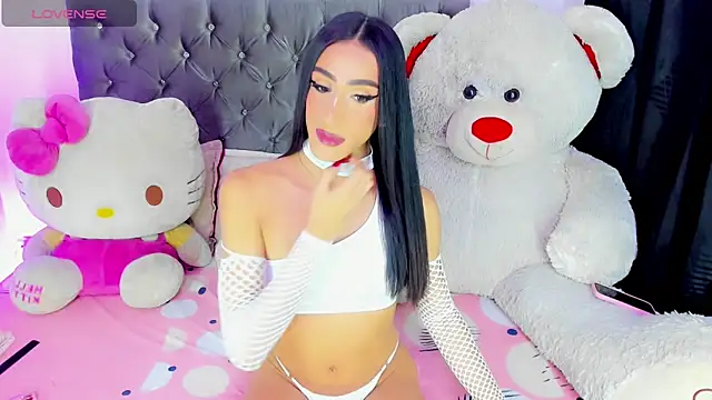 Snapshot of Julie_Lovelyx1 chatting on 05-03-26, 03:00 Julie Lovelyx1 online show from 05-03-26, 03:00