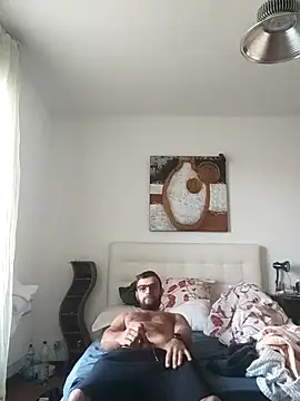 Snapshot of sebik122 chatting on 10-05-25, 06:37 sebik122 online show from 10-05-25, 06:37