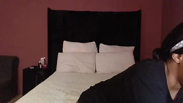 xMiAmor online show from 04-21-26, 08:43