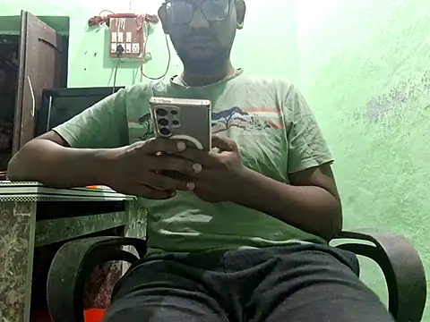 wildfun  online show from 12-05-25, 08:35