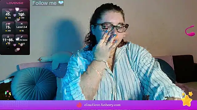 Snapshot of Lily_lu_one chatting on 10-09-25, 09:48 Lily lu one online show from 10-09-25, 09:48