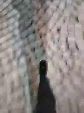 Snapshot of surfacespurt54 chatting on 03-22-25, 07:31 surfacespurt54 online show from 03-22-25, 07:31