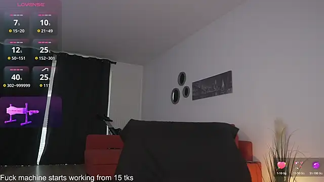 Snapshot of Jessi_Q chatting on 05-22-26, 05:38 Jessi Q online show from 05-22-26, 05:38