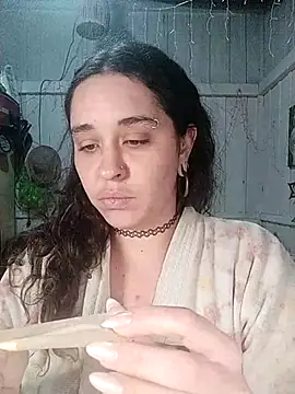 Snapshot of Fellyna chatting on 10-20-25, 06:19 Fellyna online show from 10-20-25, 06:19