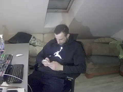 gryzoon online show from 02-04-26, 08:15