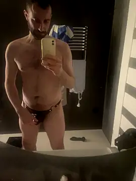 gryzoon online show from 11-30-25, 02:34