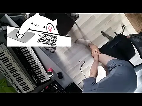 gryzoon online show from 04-22-26, 02:35