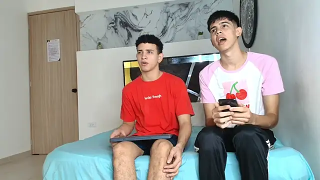 KING OFF BOYS online show from 11-08-25, 01:03