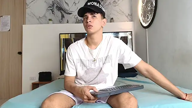 KING OFF BOYS online show from 10-01-25, 01:26