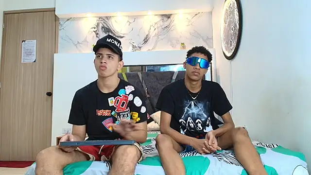 KING OFF BOYS online show from 10-17-25, 01:24