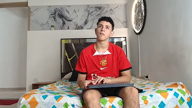 KING OFF BOYS online show from 10-06-25, 01:12