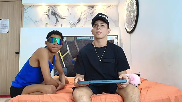 KING OFF BOYS online show from 10-16-25, 03:09