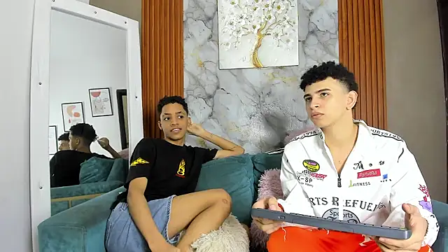 KING OFF BOYS online show from 05-13-26, 02:35