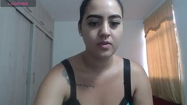 Anthonela Queen online show from 10-05-25, 12:29