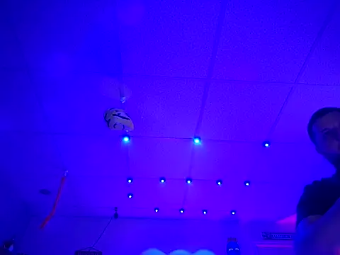 Snapshot of MickDollz chatting on 02-25-25, 11:10 MickDollz online show from 02-25-25, 11:10