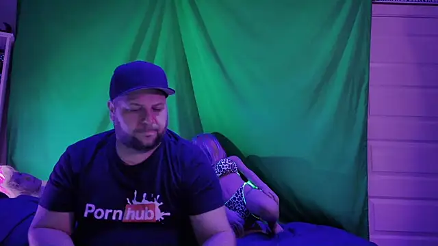 Snapshot of MickDollz chatting on 03-09-25, 09:13 MickDollz online show from 03-09-25, 09:13