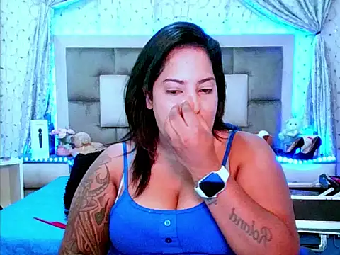 indiantopaz694u online show from 09-09-25, 04:00