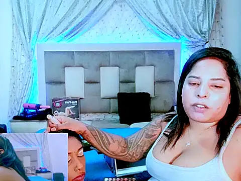 indiantopaz694u online show from 11-23-25, 06:34