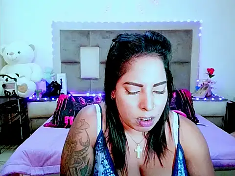 Snapshot of indiantopaz694u chatting on 06-29-26, 10:48 indiantopaz694u online show from 06-29-26, 10:48