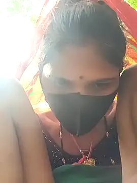 Snapshot of Chhavi_Chadha chatting on 11-04-25, 04:27 Chhavi Chadha online show from 11-04-25, 04:27