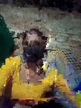 Snapshot of Chhavi_Chadha chatting on 04-10-26, 05:09 Chhavi Chadha online show from 04-10-26, 05:09