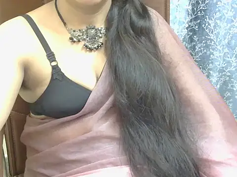 Snapshot of Lovely_Manvi chatting on 09-20-25, 01:27 Lovely Manvi online show from 09-20-25, 01:27