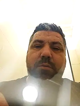 Alexander18edd online show from 12-17-25, 09:03